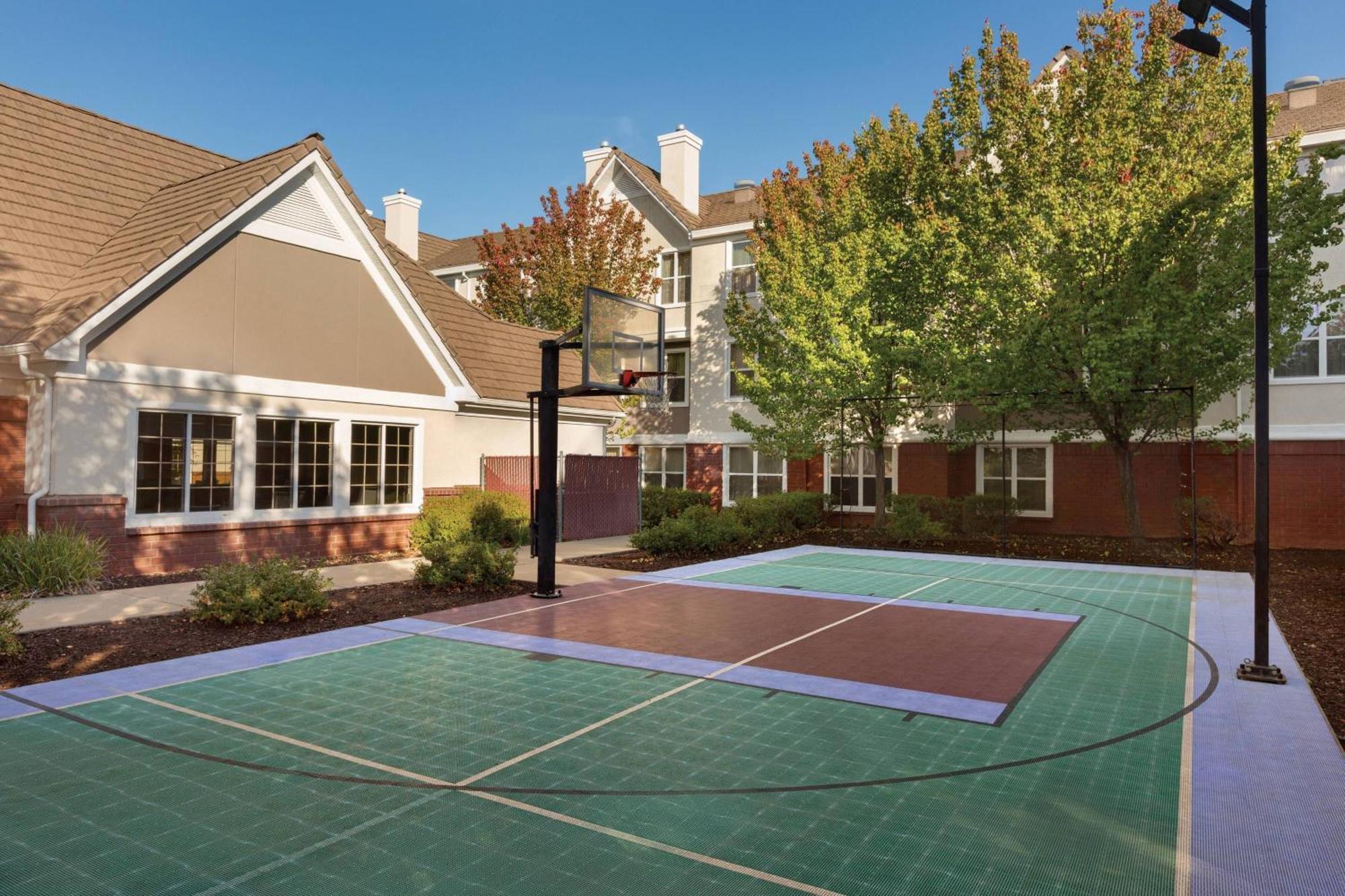 Residence Inn Sacramento Фолсом Экстерьер фото